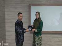 FKM UMJ Nomor Foto Home 3